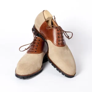 Saint Crispin's Sandfarbenes „Saddle" Oxford-Wildleder Mit Braunem Sattel Aus Kalbsleder „Russian Calf" Discount